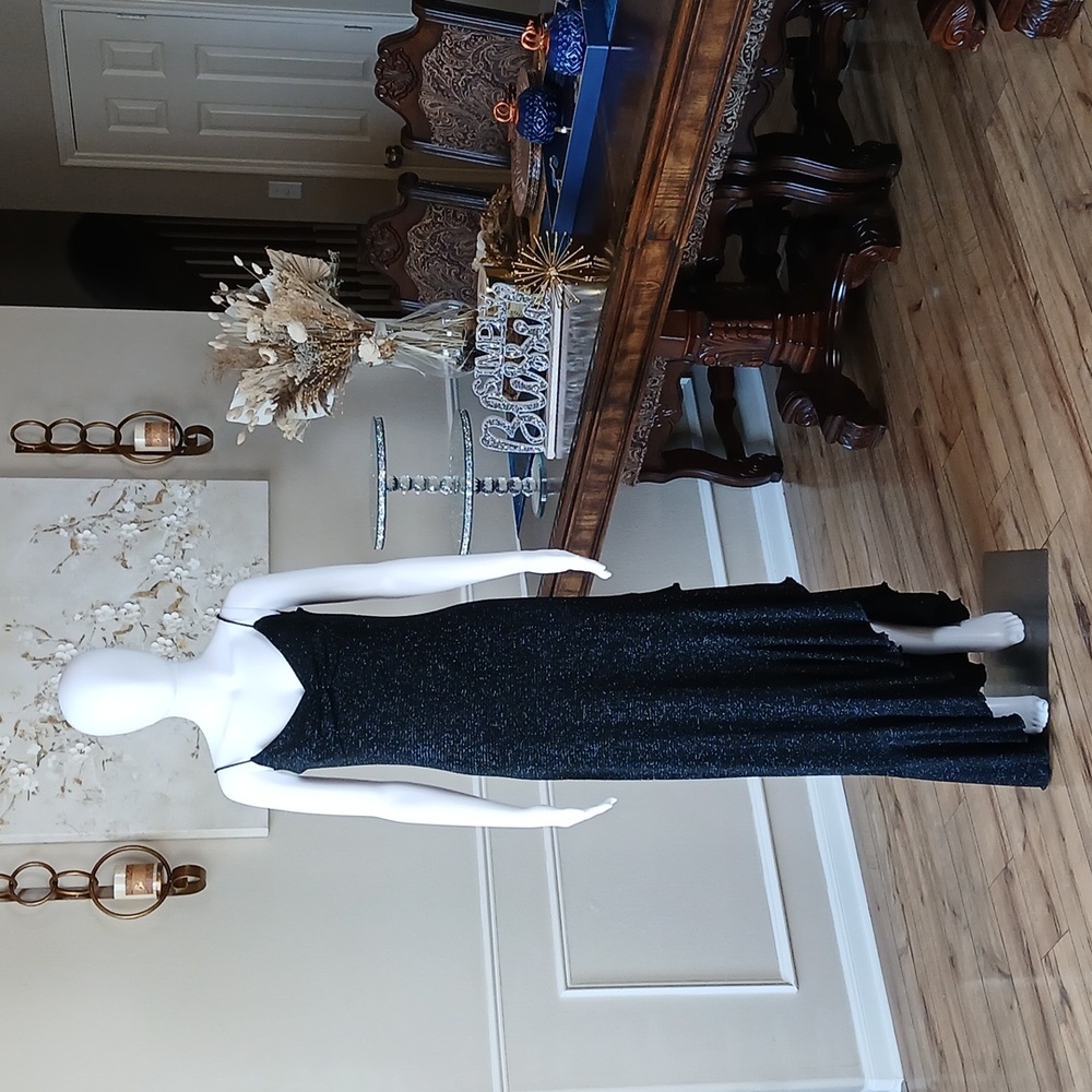 Windsor Black Shiny Asymmetrical Ruffle Floor-Length Cocktail Dress. Size S - Picture 3 of 17